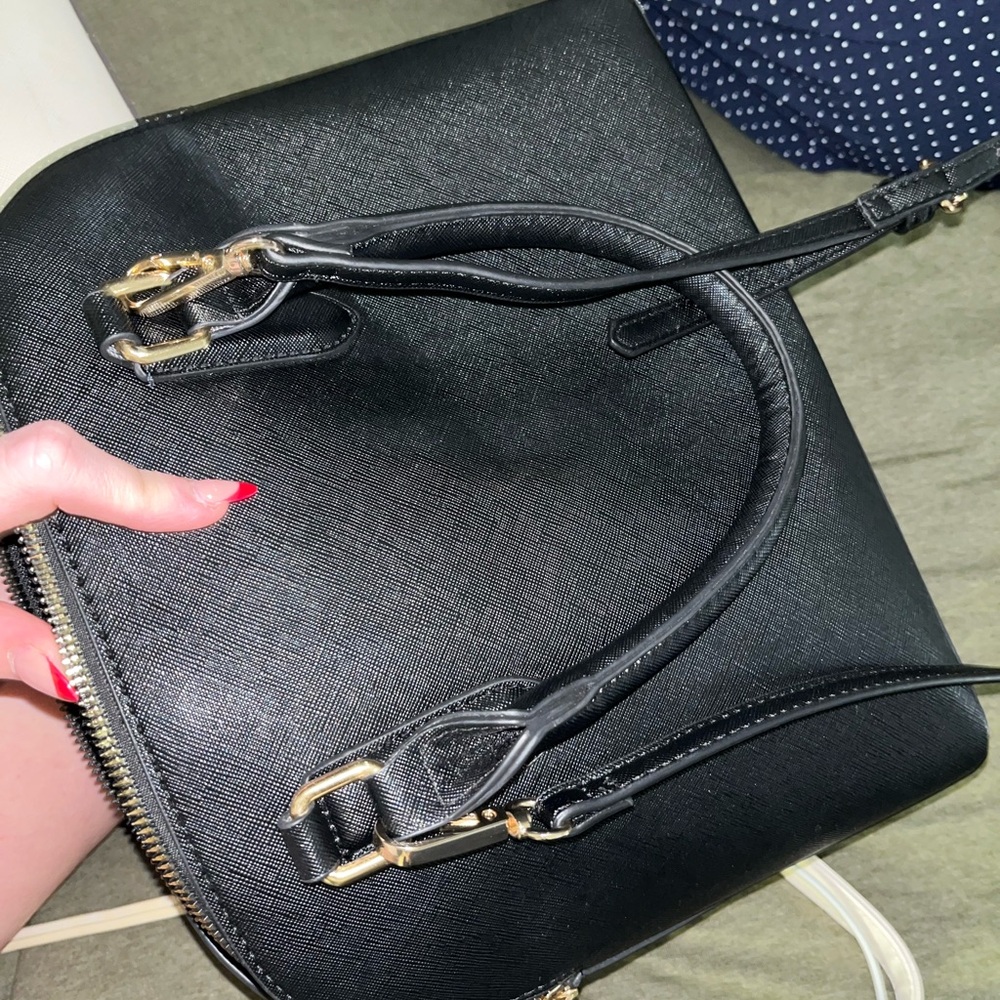 Elegant Black Handbag